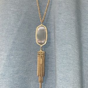 Kendra Scott necklace